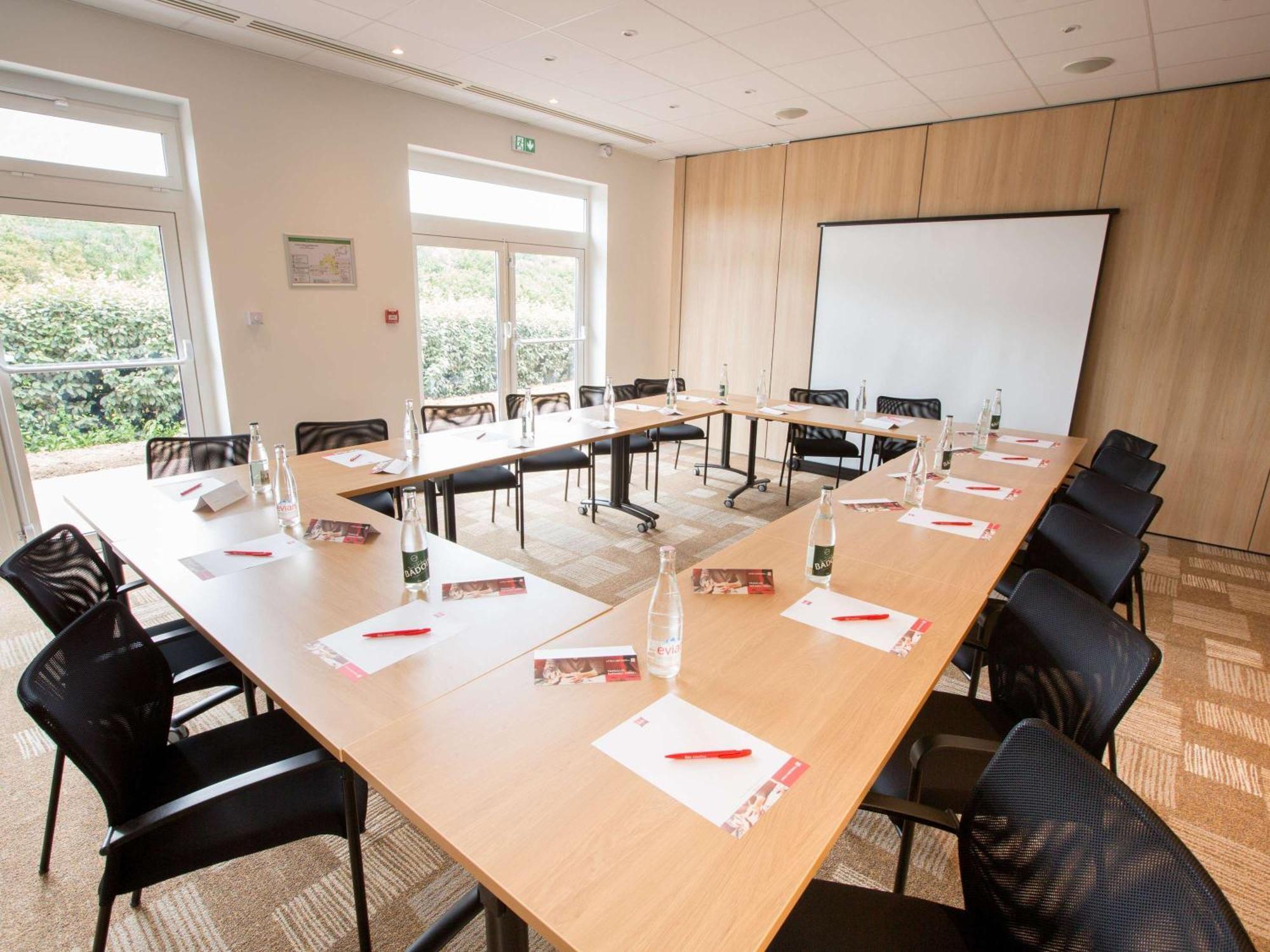 Ibis Cherbourg La Glacerie Ngoại thất bức ảnh