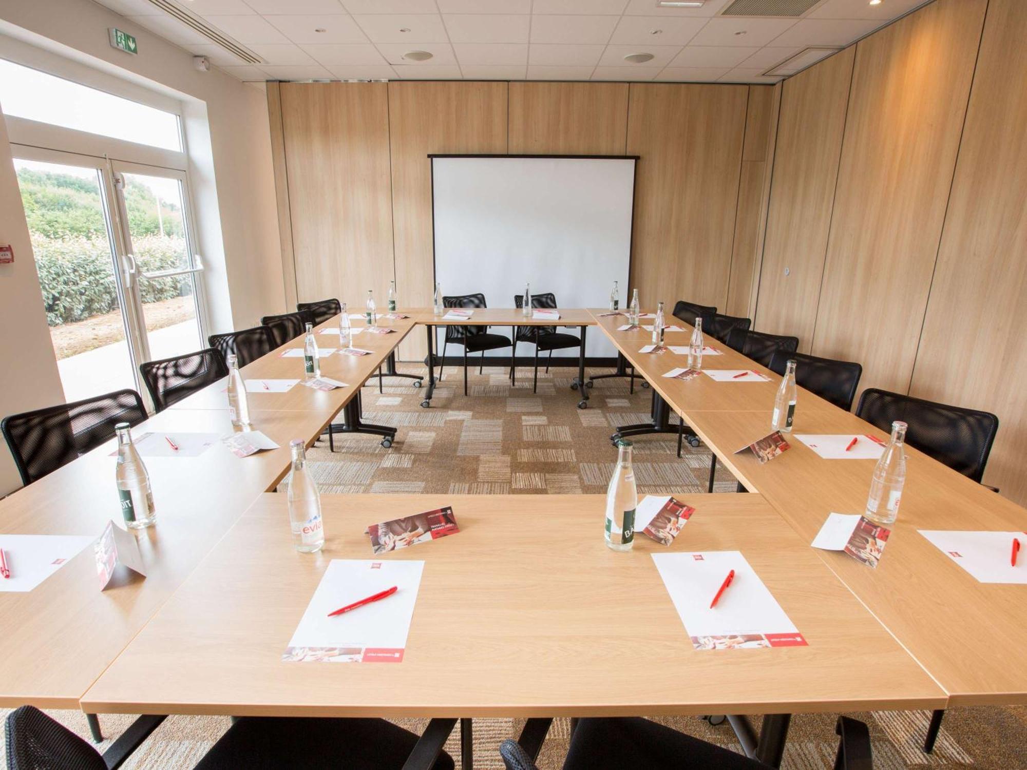 Ibis Cherbourg La Glacerie Ngoại thất bức ảnh